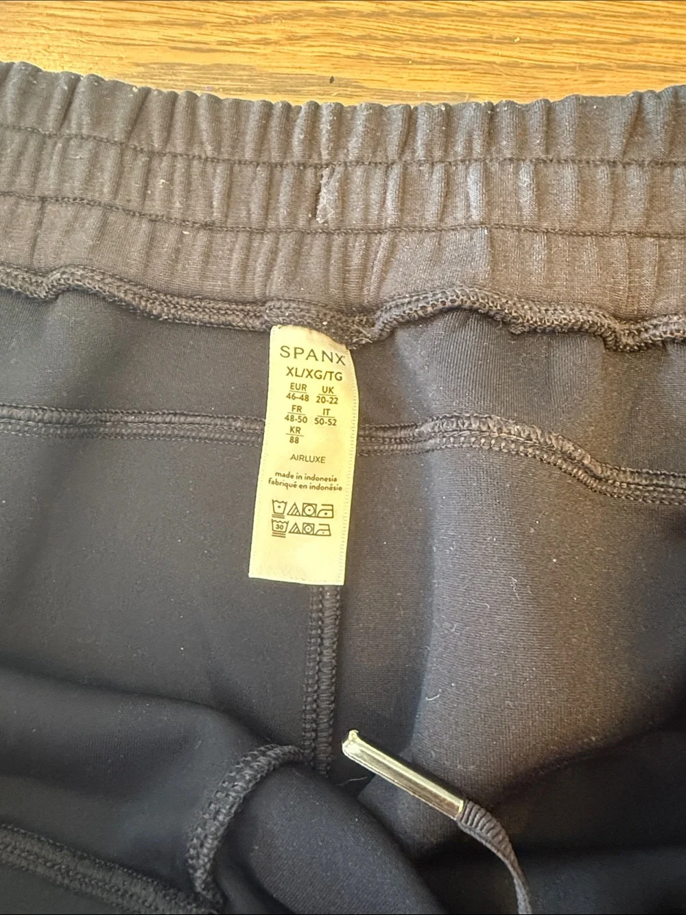 SPANX Women’s Black Drawstring Joggers